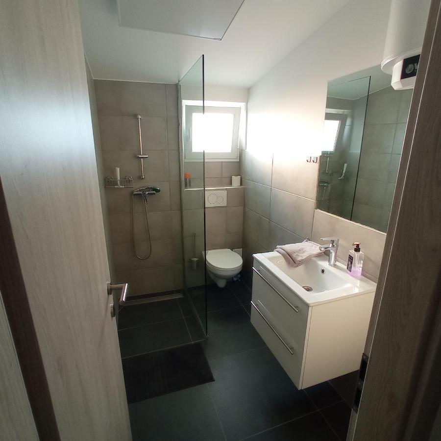 Apartmaja Eva&Pia コペル エクステリア 写真